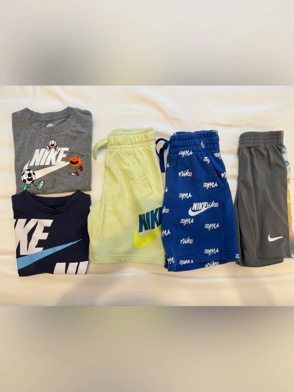 Nike kids short sleeve t-shirts and shorts